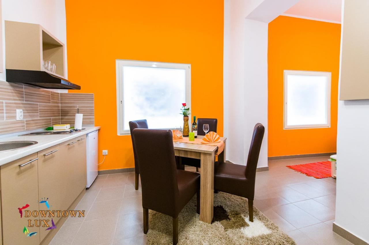 Downtown Lux Apartments, Subotica Exterior photo